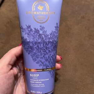 NWT B&BW Aromatherapy Body Cream, Lavender + Vanilla Sleep